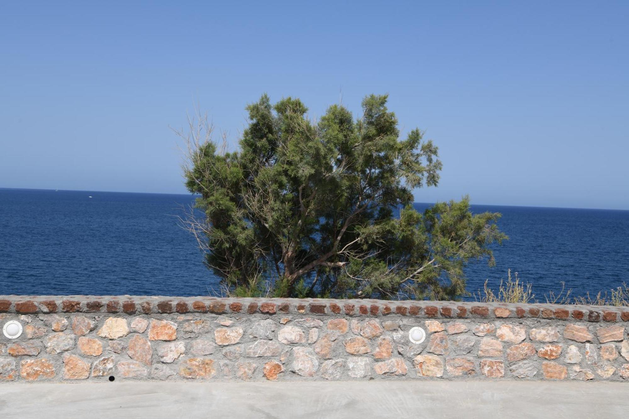 Starlight Luxury Seaside Villa & Suites Imerovigli (Santorini) Exterior foto